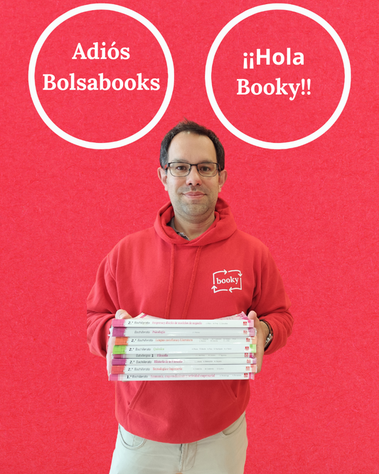 Johan en la librería Booky de Pamplona, antes Bolsabooks